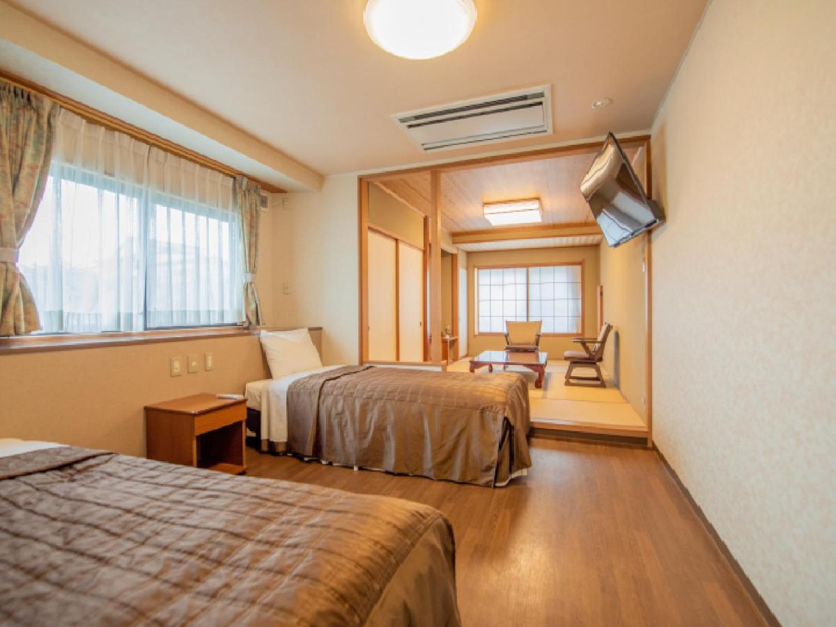 יאמנוצ'י Ryokan Hakura מראה חיצוני תמונה