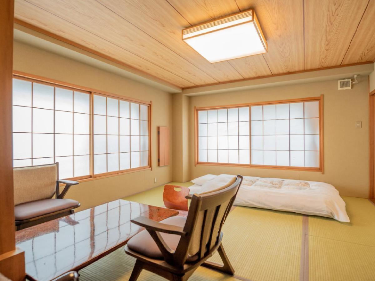 יאמנוצ'י Ryokan Hakura מראה חיצוני תמונה